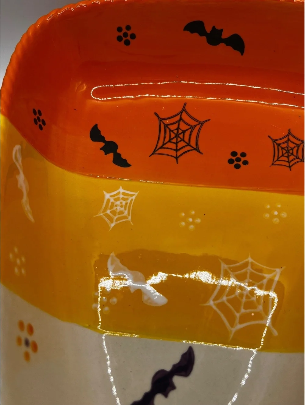 Large 11” Halloween Candy Corn Ceramic Dish Bat Spiderweb Temp-tations Tara